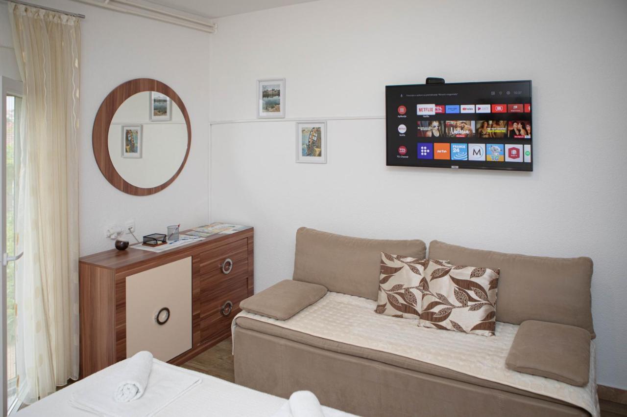 Apartmani Budimcic Требинє Екстер'єр фото