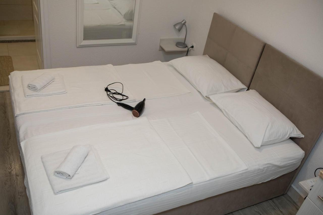 Apartmani Budimcic Требинє Екстер'єр фото