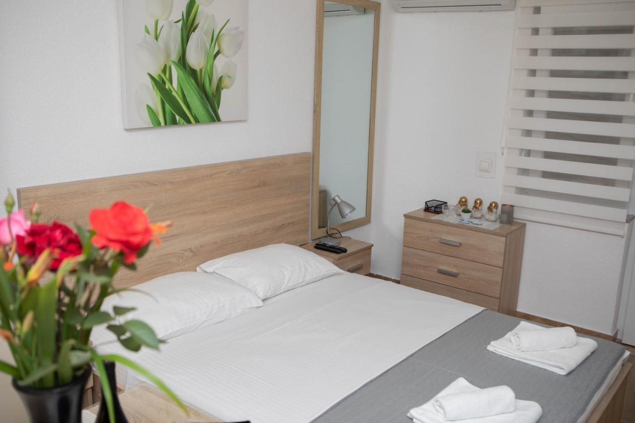 Apartmani Budimcic Требинє Екстер'єр фото
