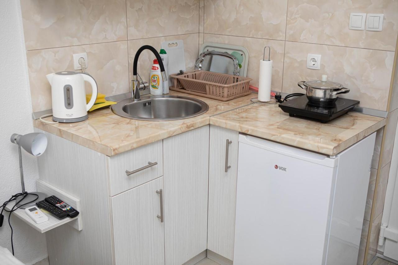 Apartmani Budimcic Требинє Екстер'єр фото